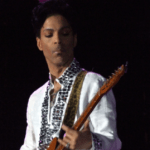 プリンスの死去。名盤代表作「パープルレイン」「レッツゴークレイジー」動画＆歌詞。死亡原因は？インフルエンザ？