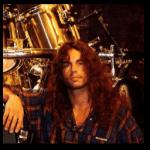 ニックメンザ(メガデス・ドラム)の死去。死因・原因。ネットの反応。現在は何を？