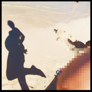 土屋アンナがおなか公開(インスタ画像)。第３子の妊娠と出産予定日。性別と名前は？