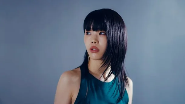 YUKIの名曲カバーでも話題!今注目の歌姫は「アイナ・ジ・エンド」