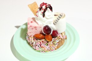 春の新作続々!今しか味わえない期間限定スイーツのおすすめを紹介