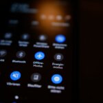 ドライアイも軽減！？意外と知らない『ダークモード』の設定・解除方法！