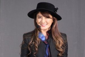 長渕剛の嫁が歌手デビューしていた!年齢や馴れ初めは?子供はいる?